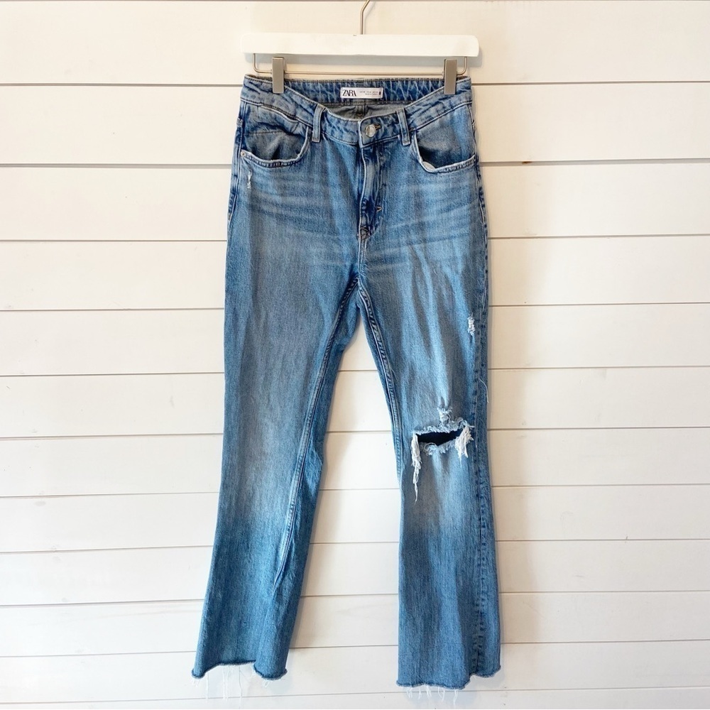 Zara | Women’s Distressed Bootcut High Rise Cotton Blend Jeans Size 6